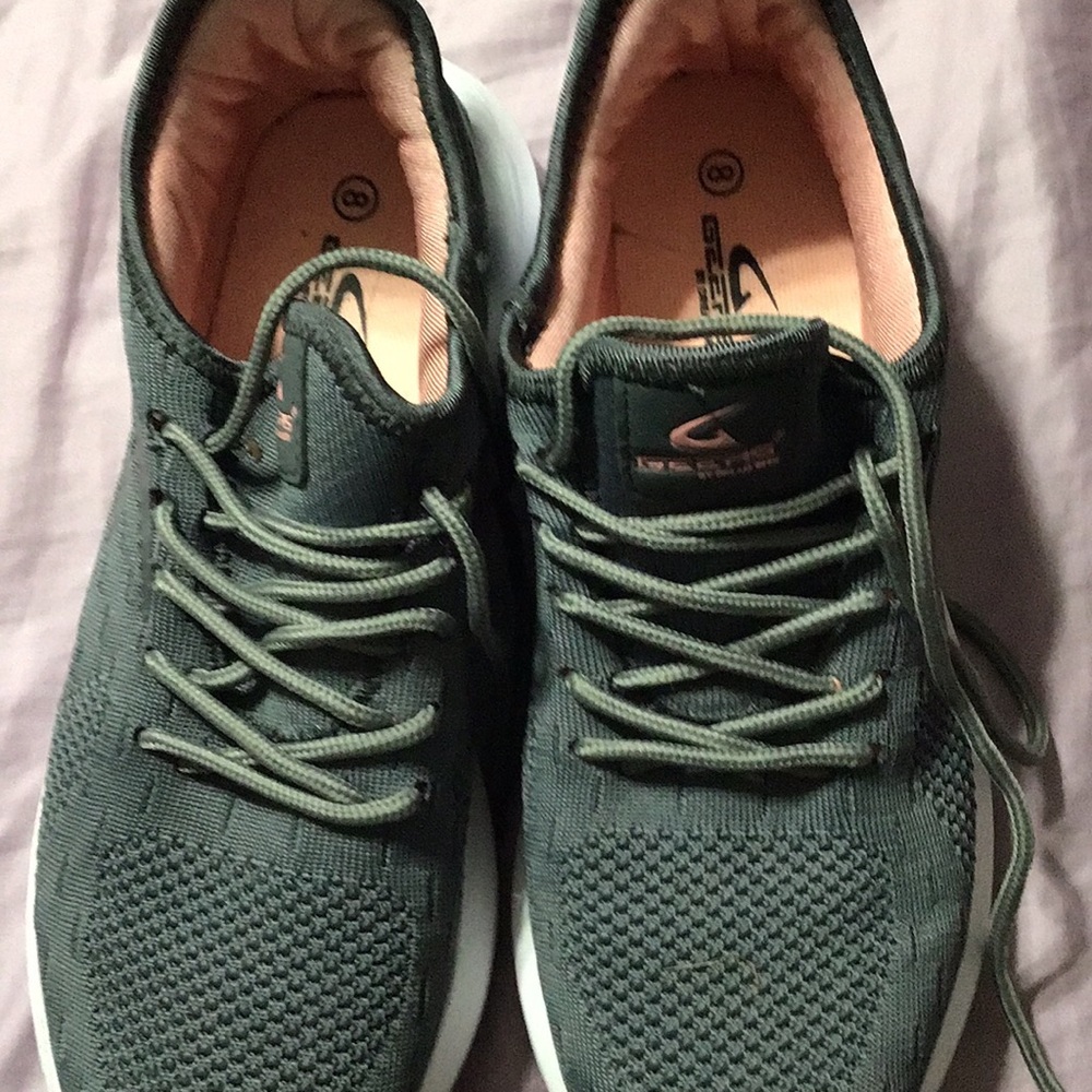 Good condition like new, never worn